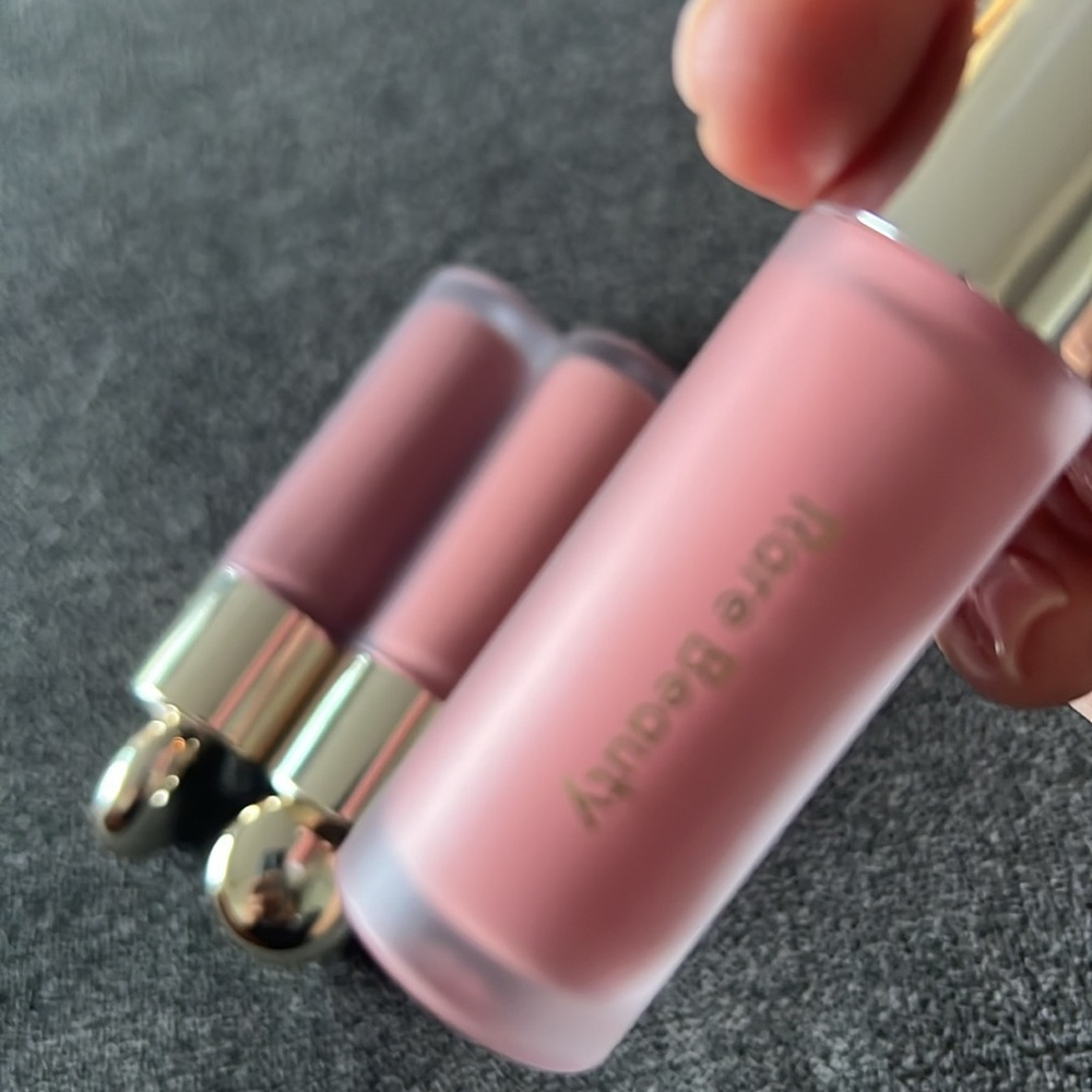 RARE BEAUTY BLUSH color believe